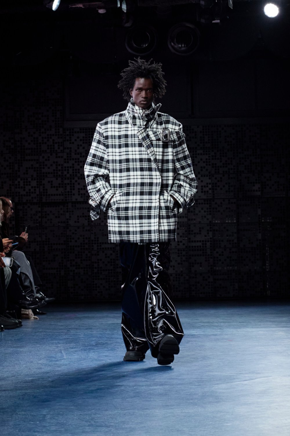 Fashion Show AW25-2